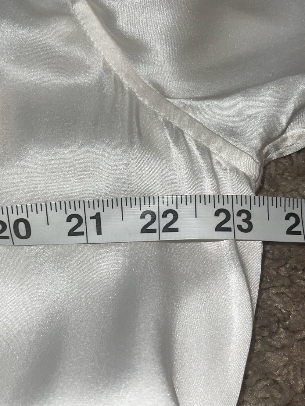 Equipment Ivory Smooth 💯 Silk Button down Blouse Sz. XL - Picture 9 of 12